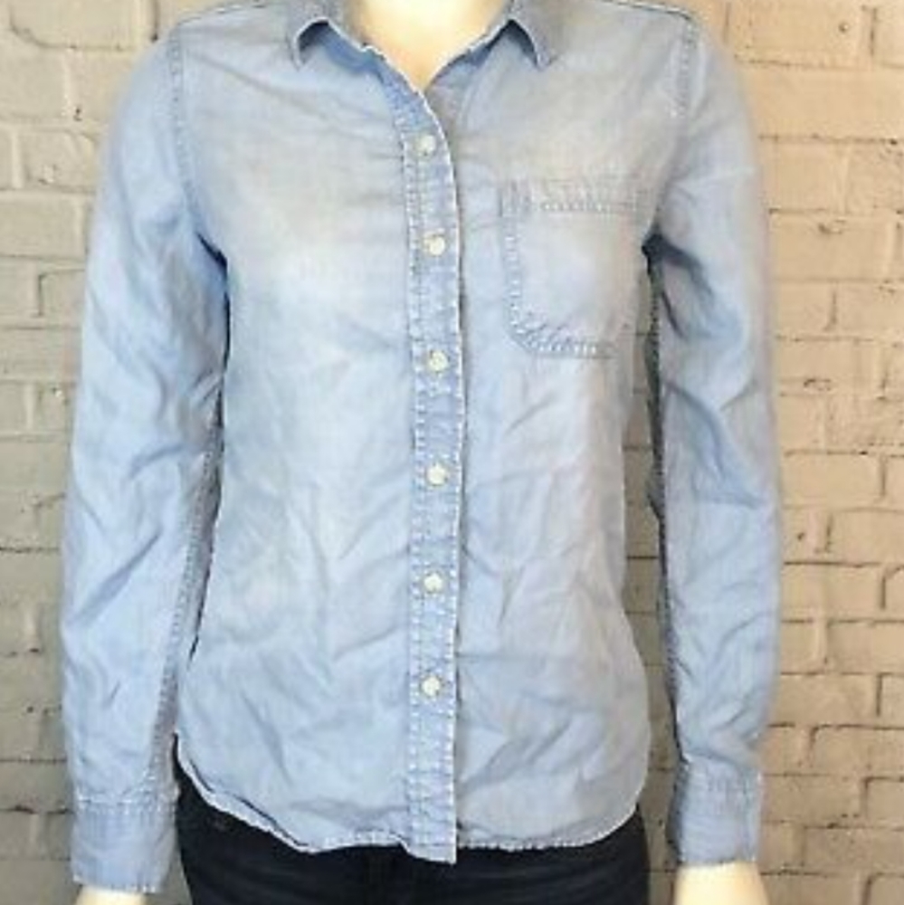 Mossimo supply Co. Women's button down shirt